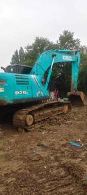 Buy Kobelco SK200 Used Excavator / 3 Buy Kobelco SK200 Used Excavator / 3