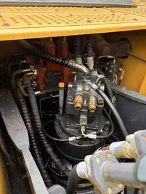 Buy XCMG XE200 Used Excavator / 3 Buy XCMG XE200 Used Excavator / 3