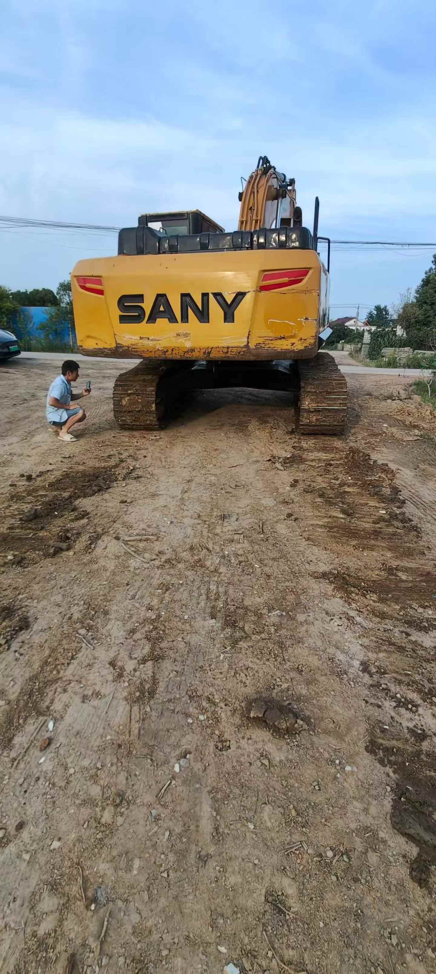 Buy Sany SY245H Used Excavator / 4