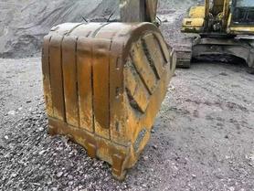 Buy Komatsu PC220-7 Used Excavator / 8 Buy Komatsu PC220-7 Used Excavator / 8