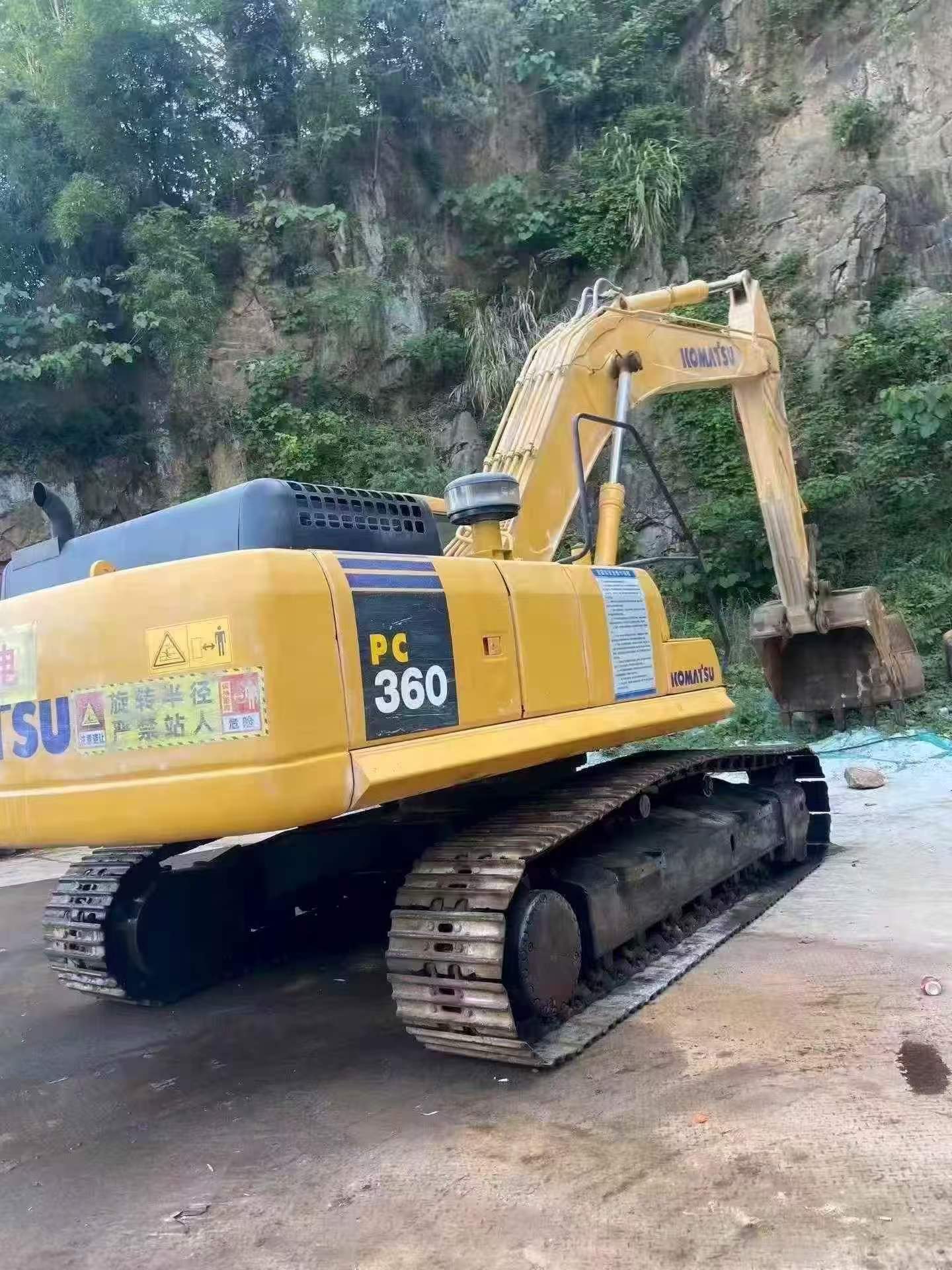 Buy Komatsu PC360-7 Used Excavator / 2