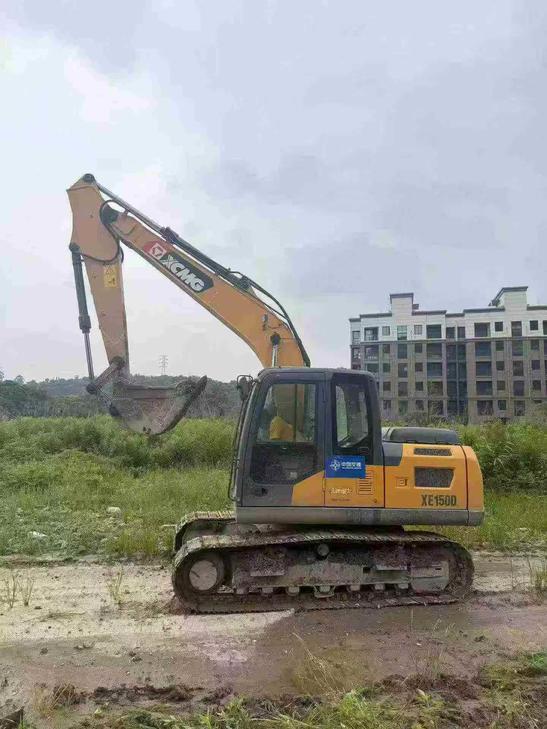 Buy XCMG XE150D Used Excavator / 1