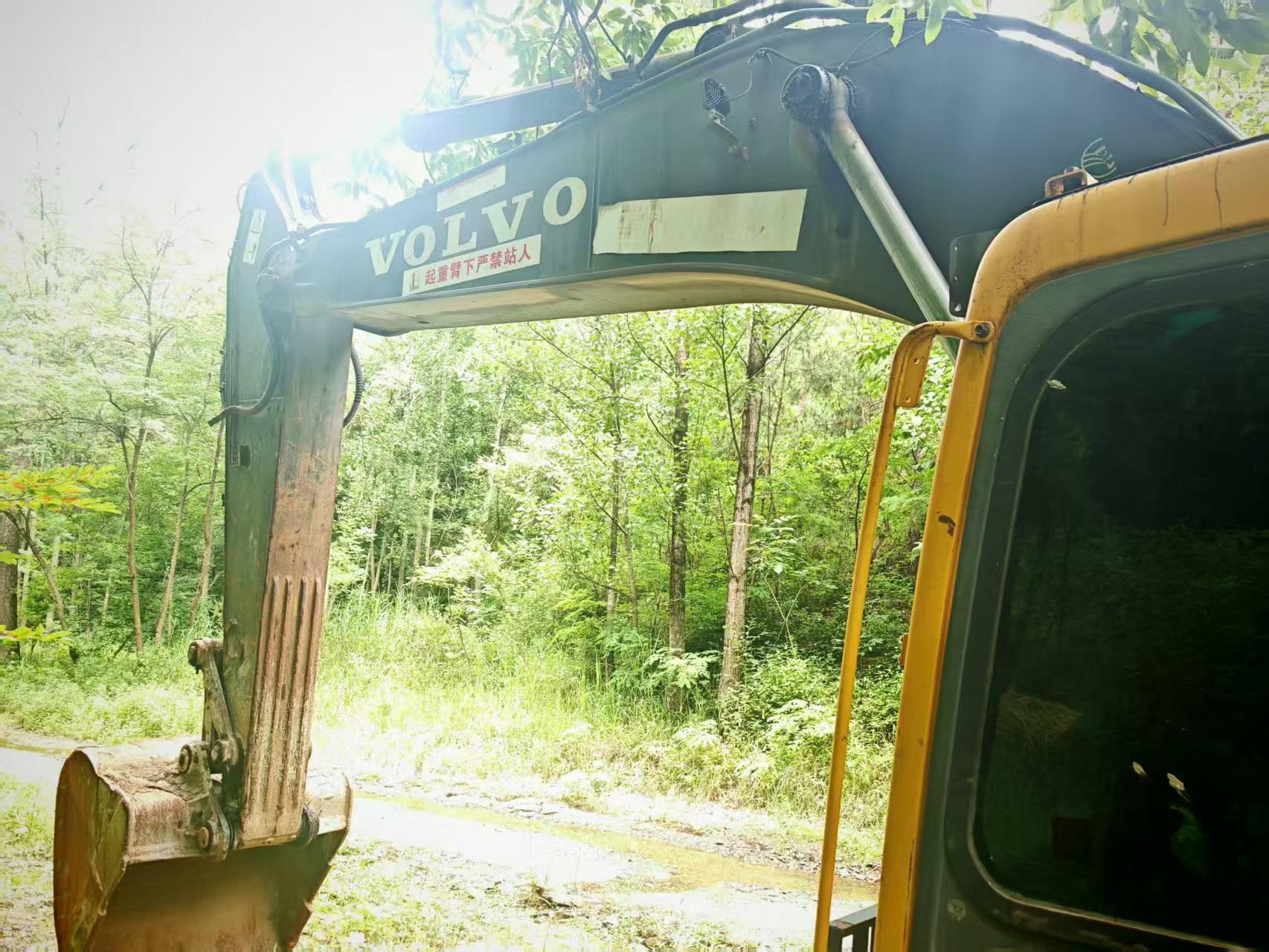 Buy Volvo EC290 Used Excavator / 4