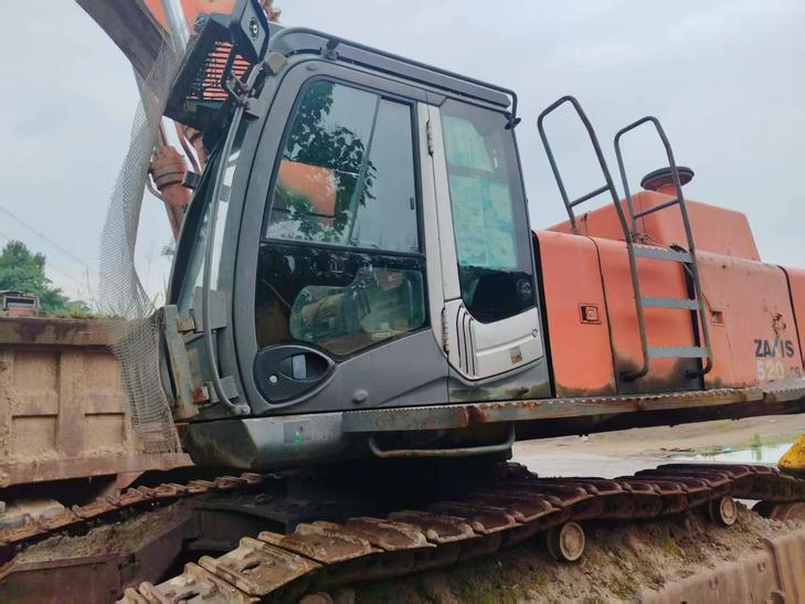Buy Hitachi ZX520H-5A Used Excavator / 1