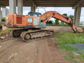 Buy Hitachi EX200 Used Excavator / 9 Buy Hitachi EX200 Used Excavator / 9