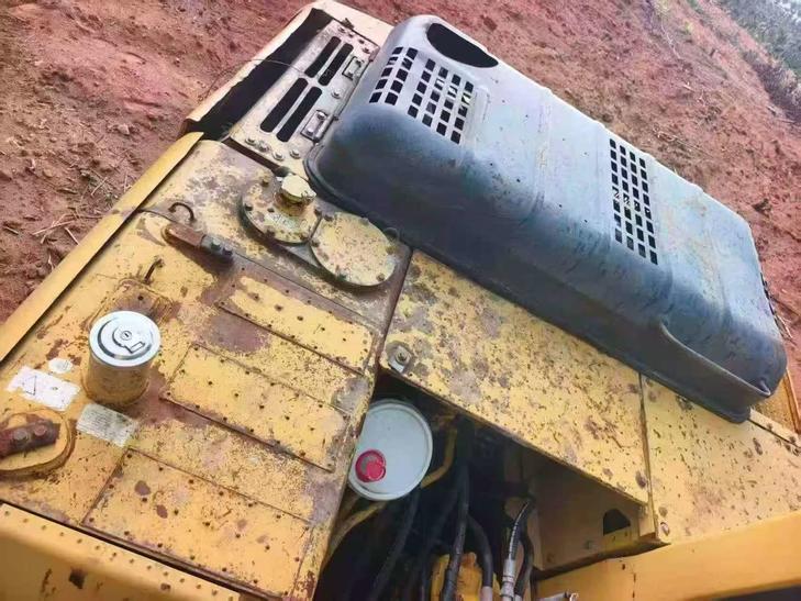 Buy Komatsu PC200-8 Used Excavator / 1