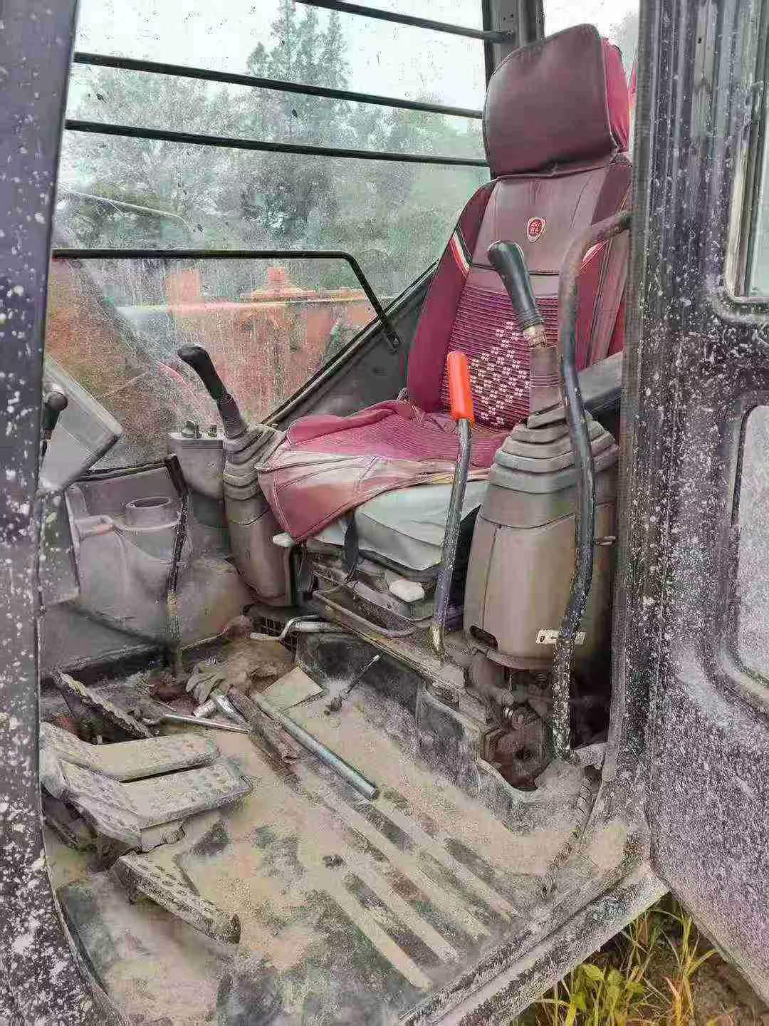 Buy Hitachi EX60-6 Used Excavator / 7 Buy Hitachi EX60-6 Used Excavator / 7
