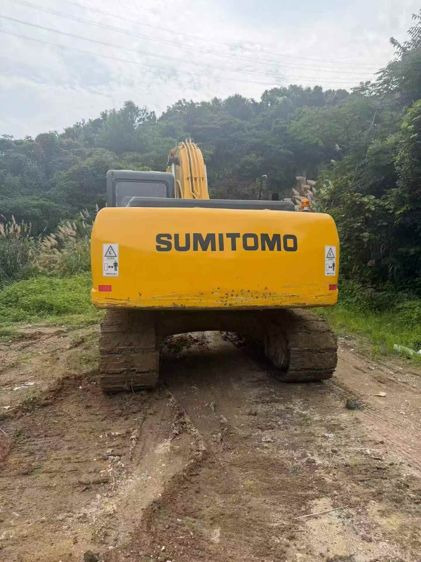 Buy Sumitomo SH200A5 Used Excavator / 2
