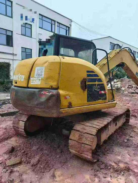 Buy Komatsu PC60-8 Used Excavator / 1