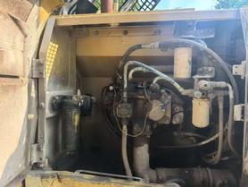 Buy Caterpillar 324D Used Excavator / 5 Buy Caterpillar 324D Used Excavator / 5