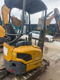 Buy XCMG XE15 Used Excavator / 2 Buy XCMG XE15 Used Excavator / 2