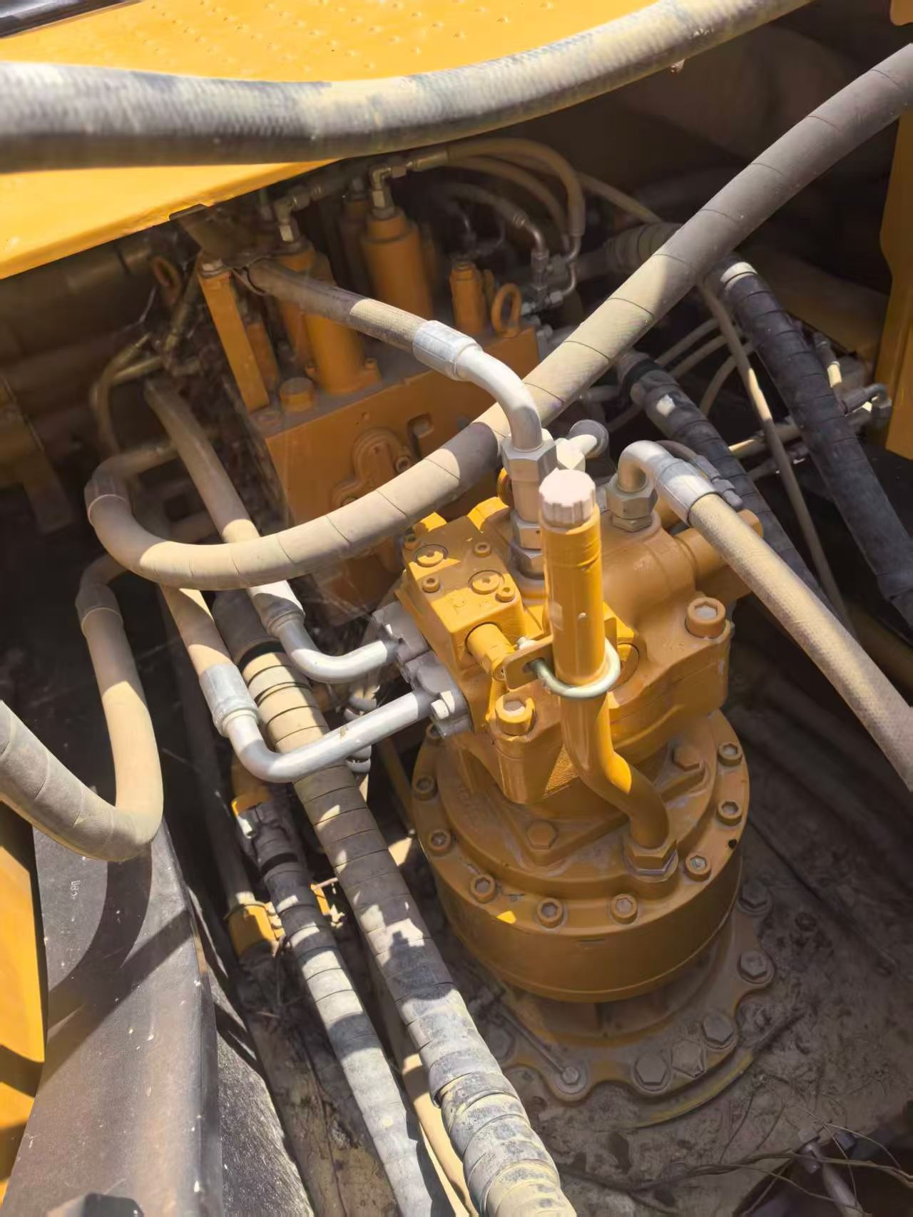 Buy Sany SY245H Used Excavator / 6