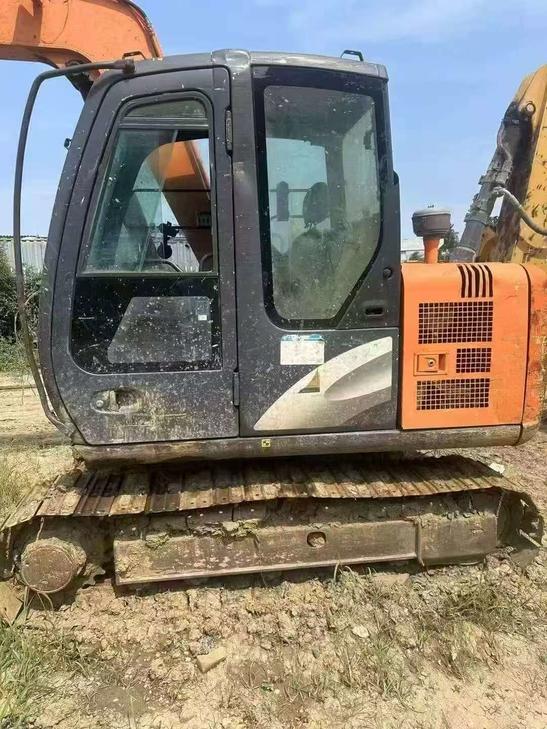 Buy Hitachi ZX70-3 Used Excavator / 1