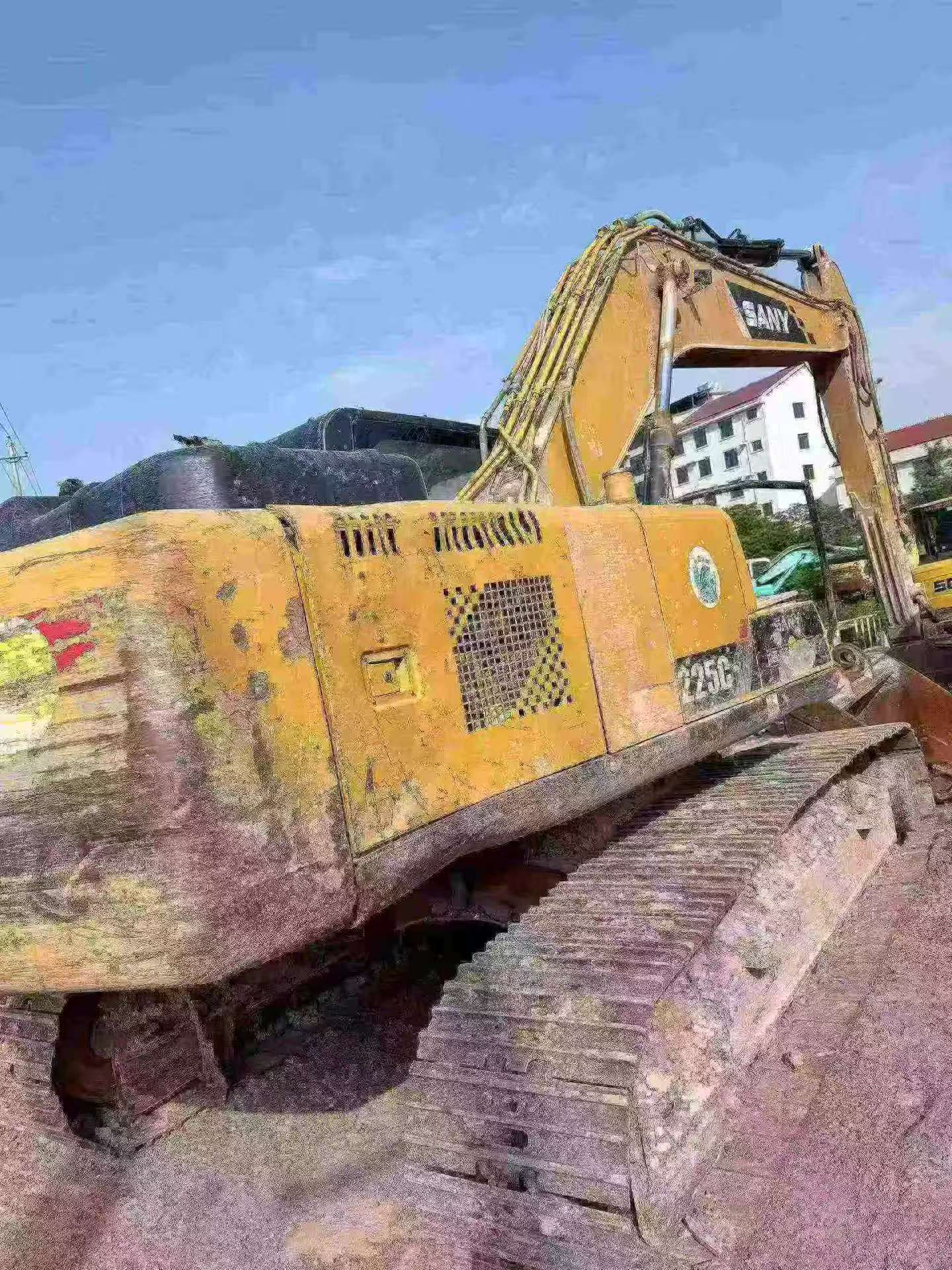Buy Sany SY205C Used Excavator / 3