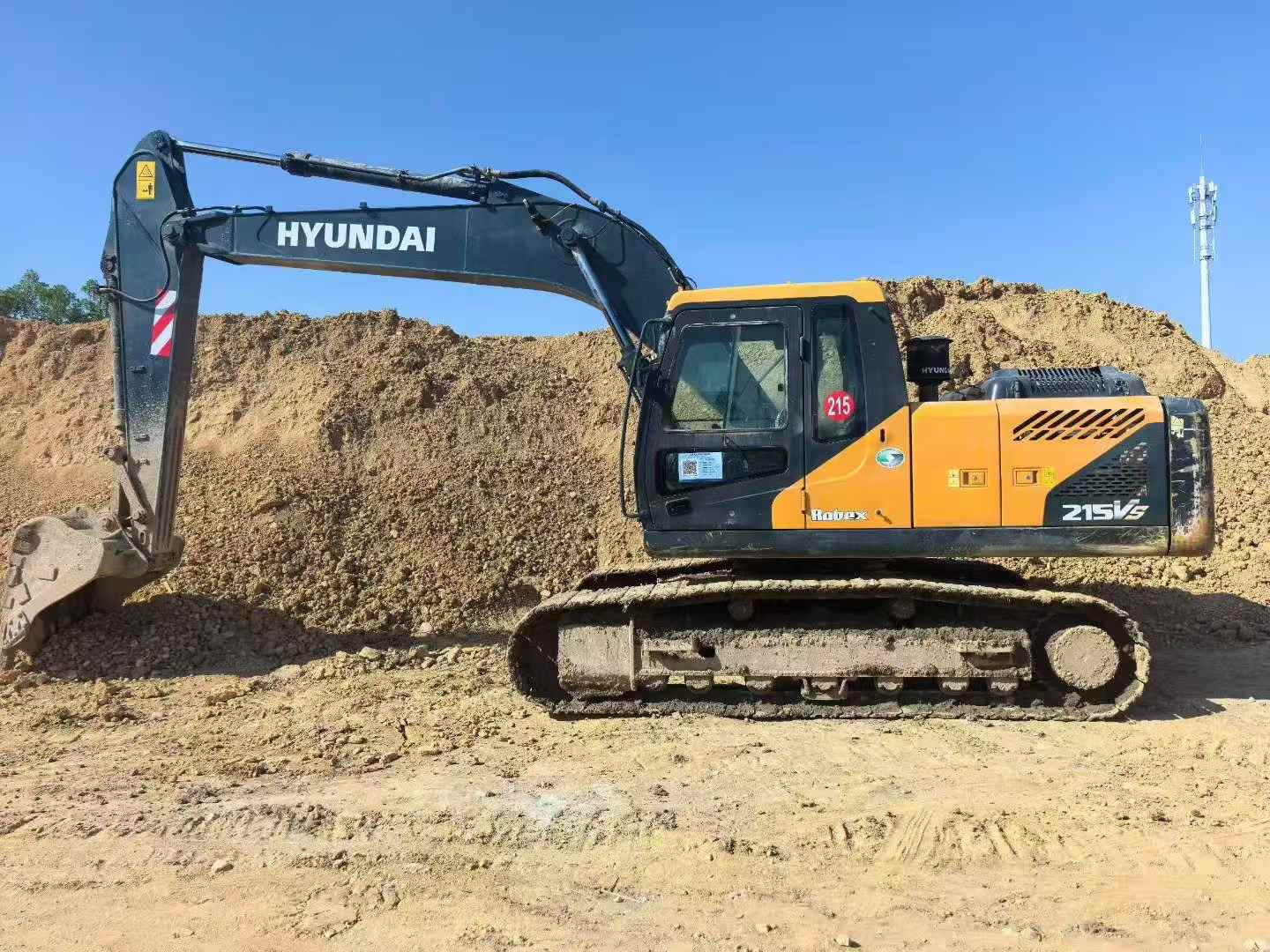 Buy Hyundai R215-7 Used Excavator / 5