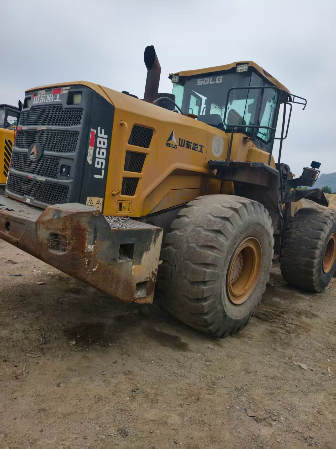 Buy SDLG L968F Used Loader