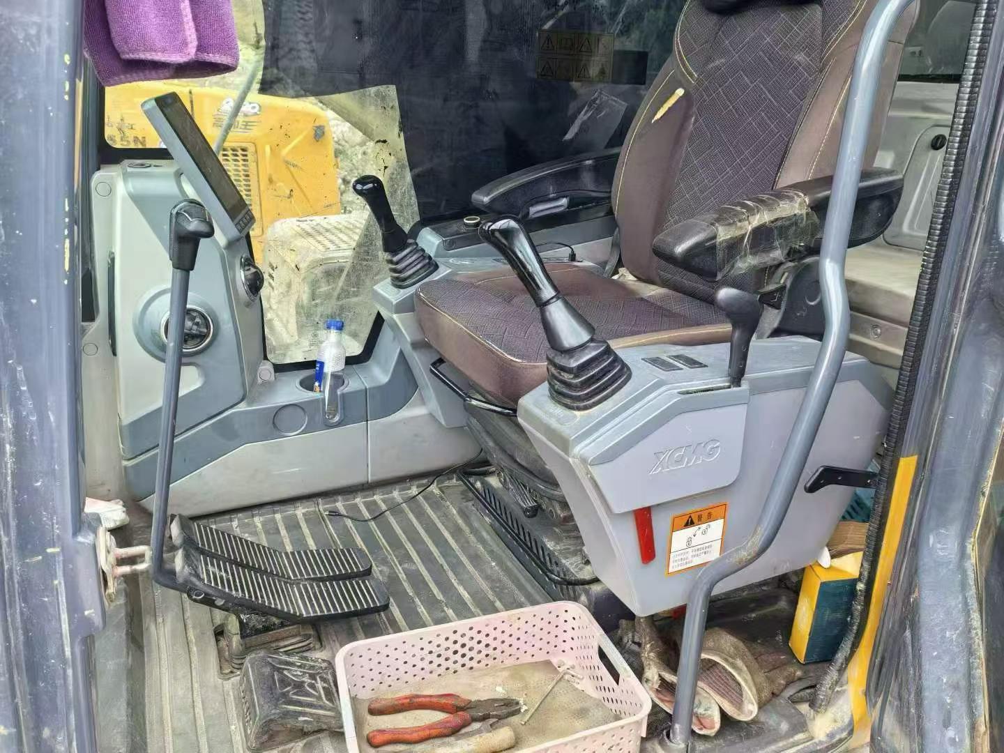 Buy XCMG XE380K Used Excavator / 5