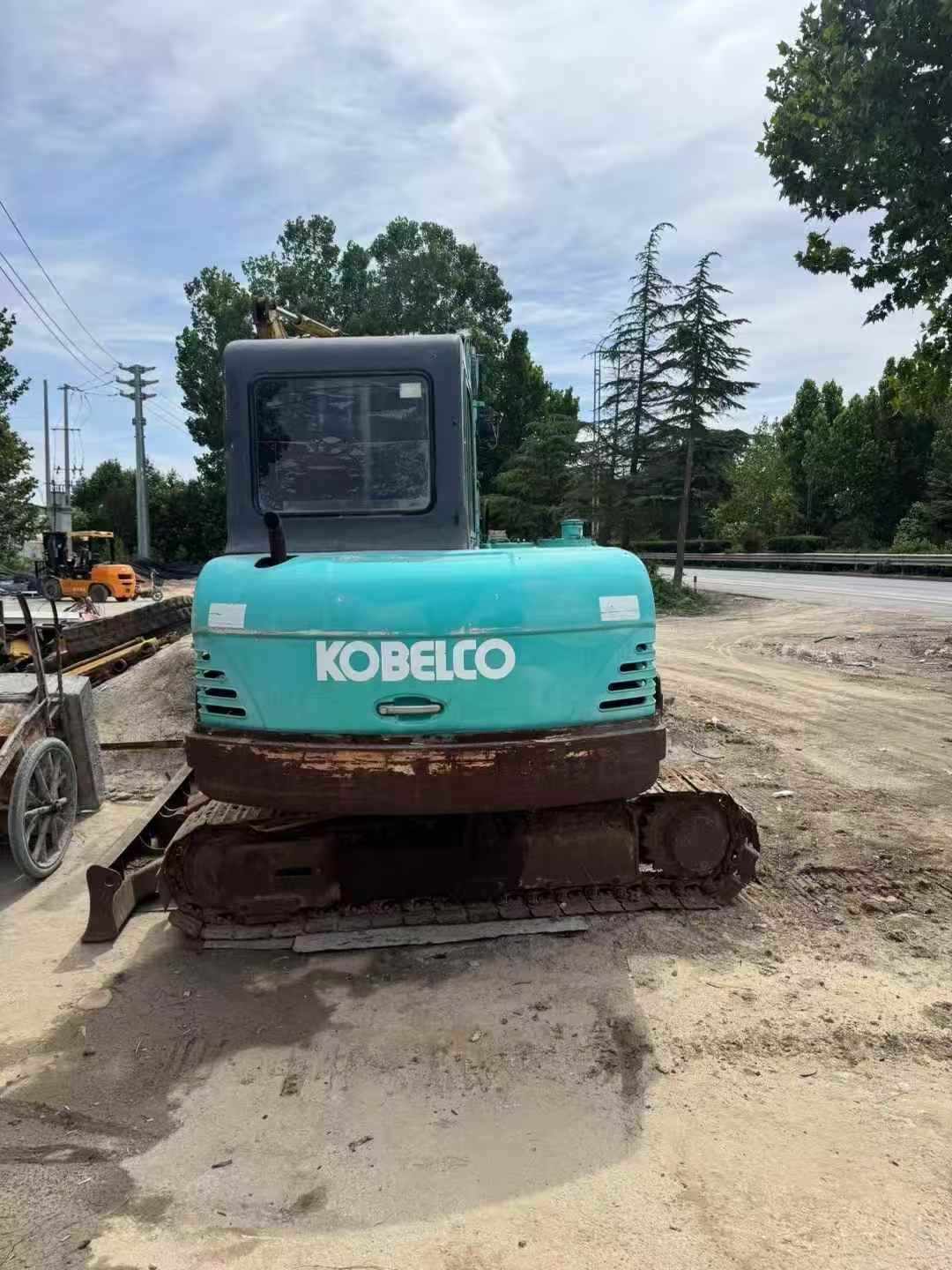 Buy Kobelco SK60 Used Excavator / 3