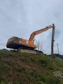 Buy Hitachi EX230 Used Excavator / 4 Buy Hitachi EX230 Used Excavator / 4