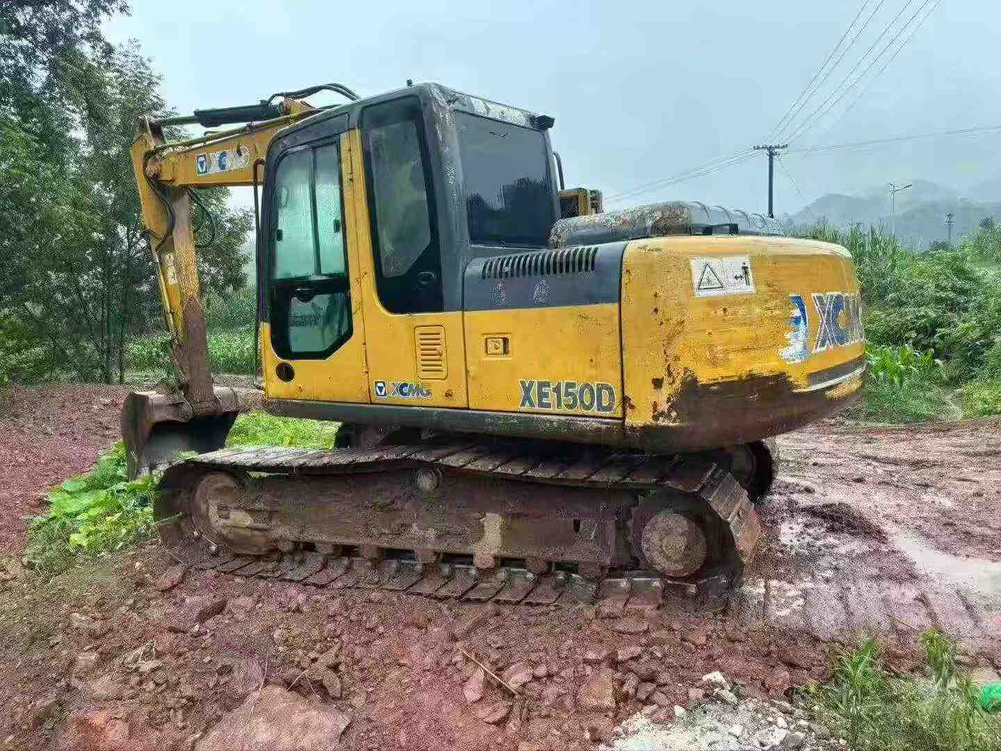 Buy XCMG XE150 Used Excavator / 1