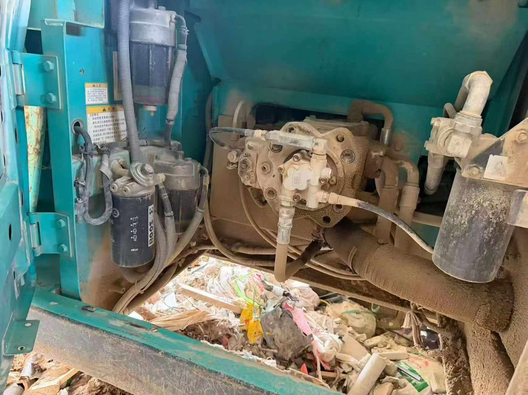Buy Kobelco SK330 Used Excavator / 6