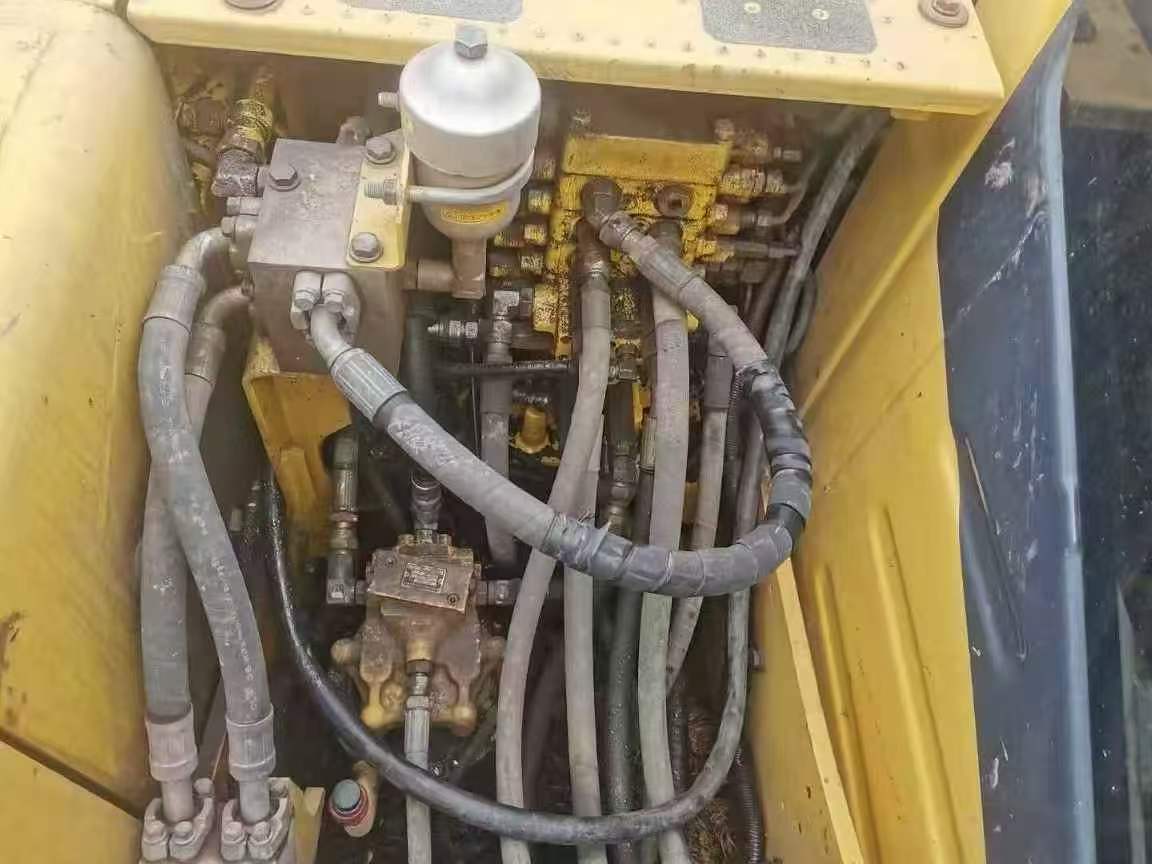 Buy Komatsu PC110-7 Used Excavator / 6