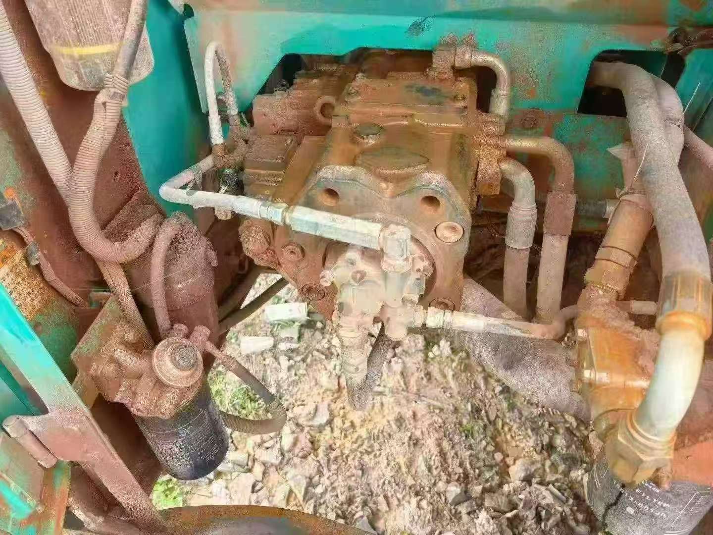 Buy Kobelco SK210LC-8 Used Excavator / 4 Buy Kobelco SK210LC-8 Used Excavator / 4