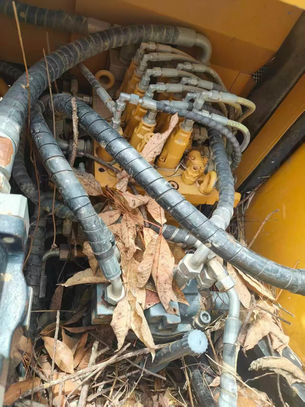Buy Sany SY135 Used Excavator / 2