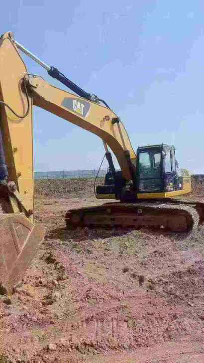 Buy Caterpillar 330B Used Excavator / 1