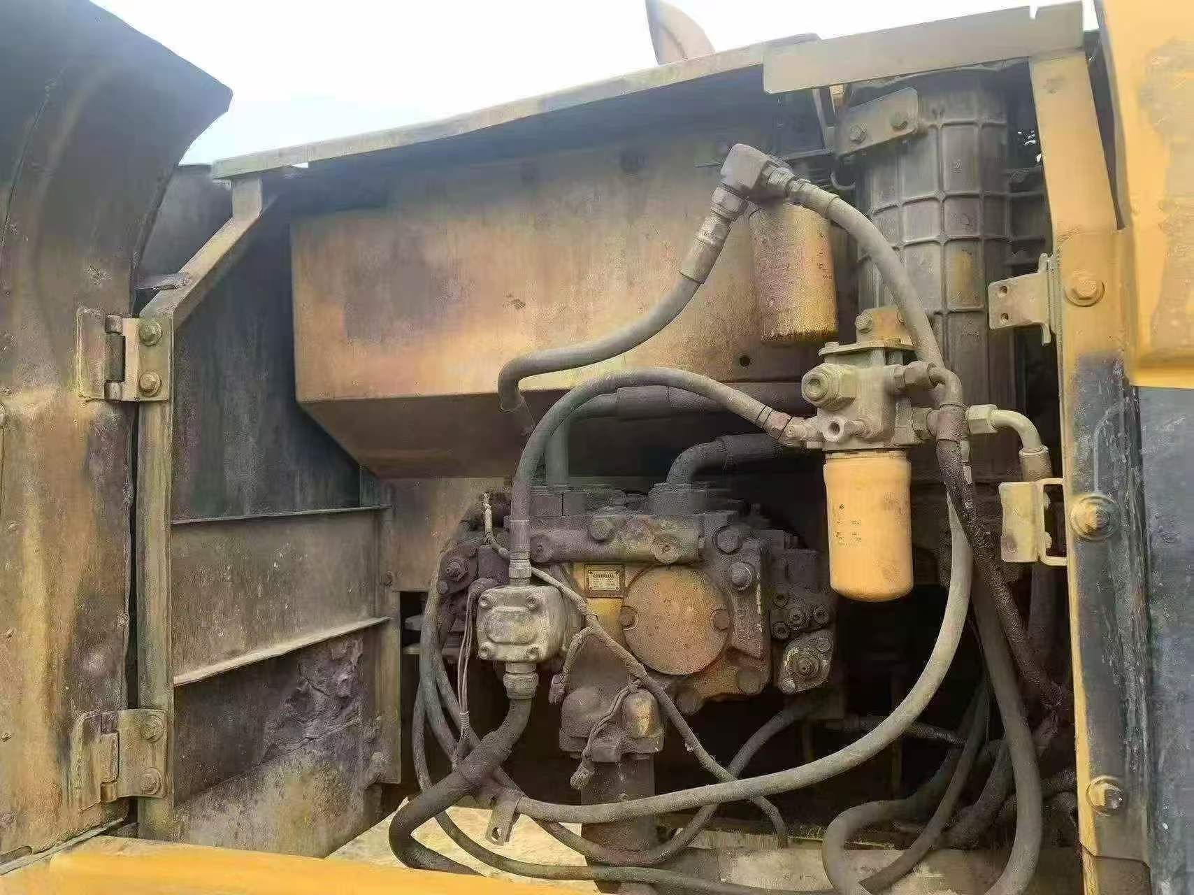 Buy Caterpillar 320C Used Excavator / 8 Buy Caterpillar 320C Used Excavator / 8
