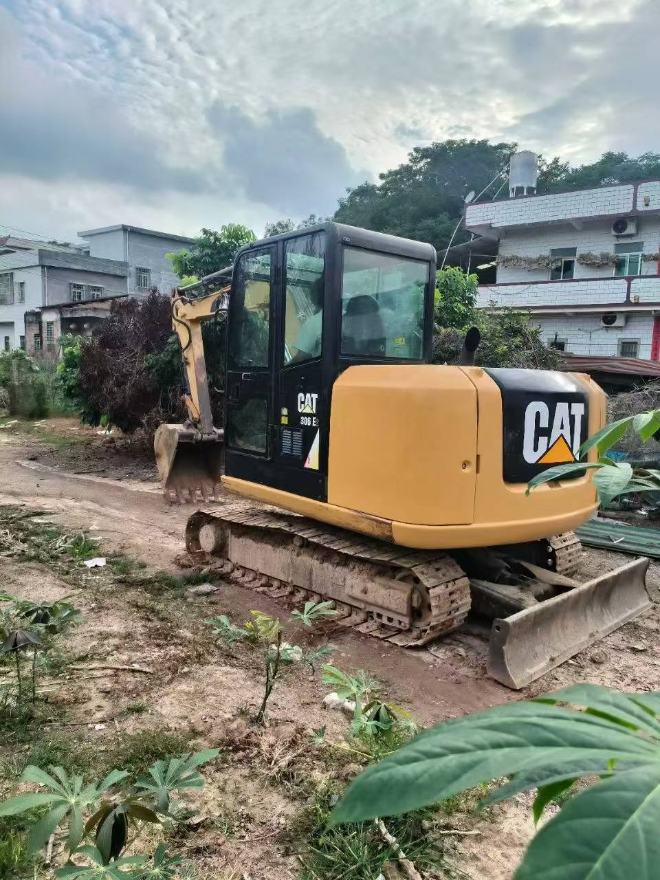 Buy Caterpillar 305.5 Used Excavator / 2