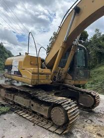Buy Caterpillar 320D Used Excavator / 2 Buy Caterpillar 320D Used Excavator / 2