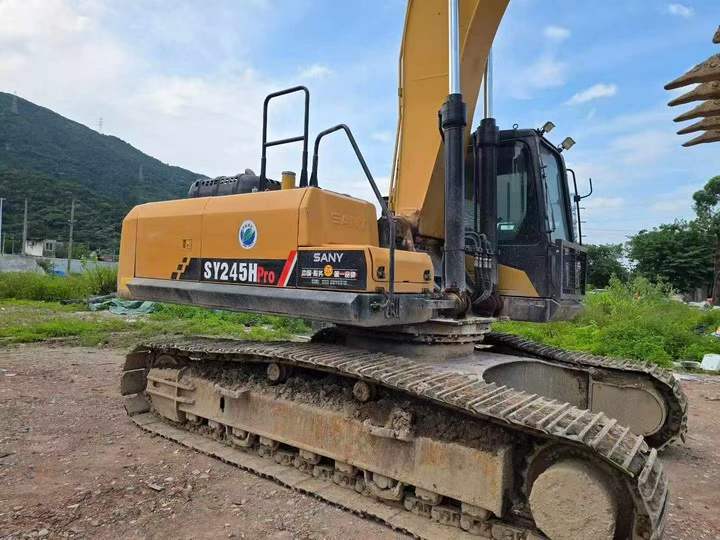 Buy Sany SY245H Used Excavator / 3