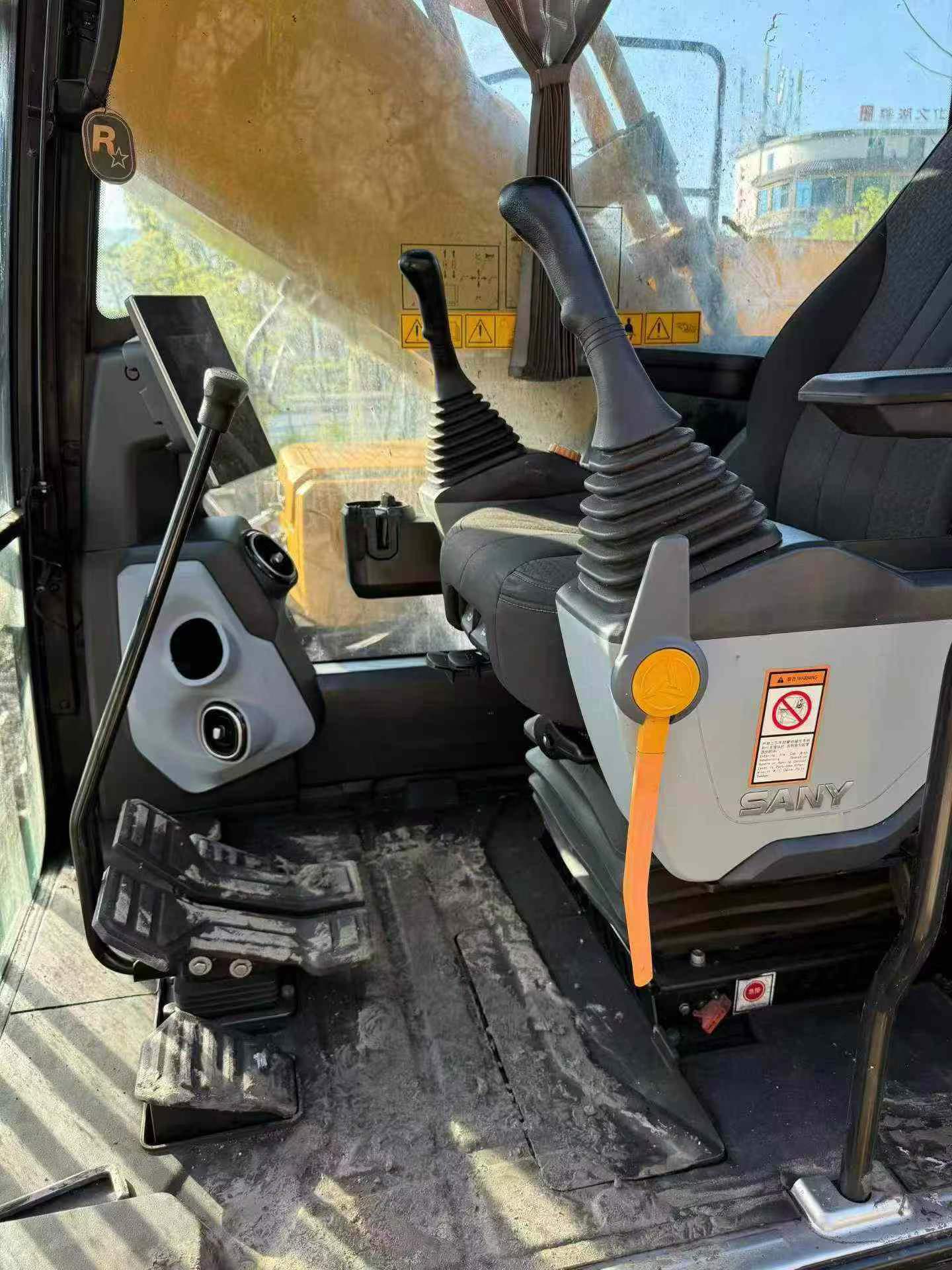 Buy Sany SY375H Used Excavator / 3
