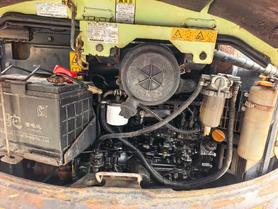 Buy Yanmar Vio40-5 Used Excavator / 9 Buy Yanmar Vio40-5 Used Excavator / 9