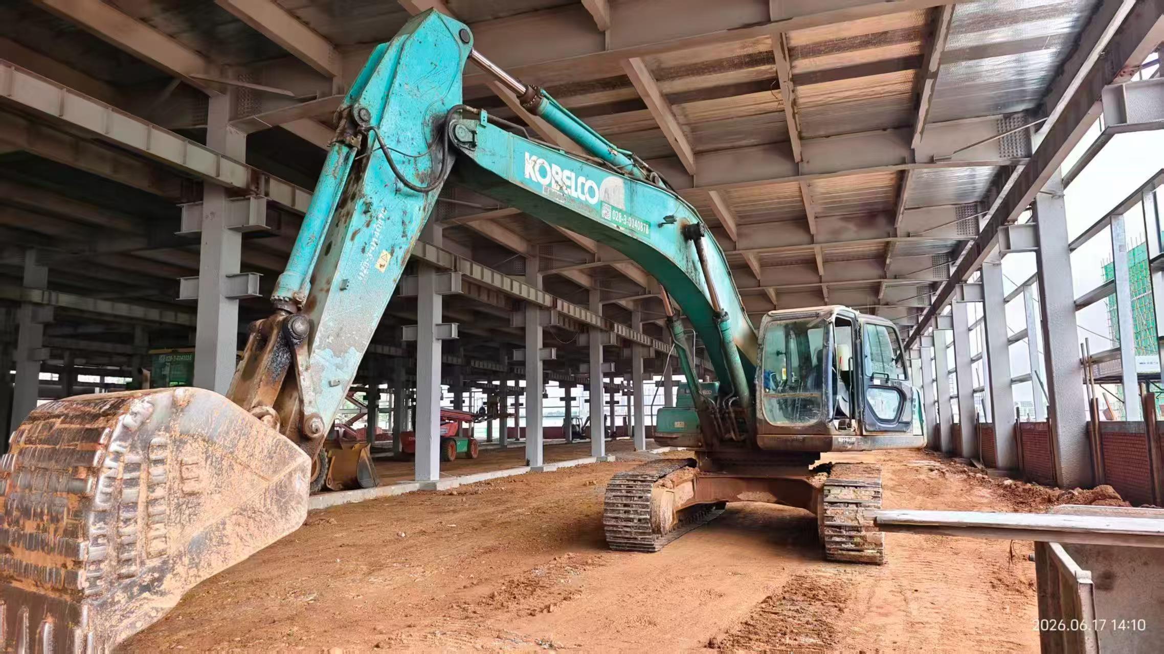 Buy Kobelco SK350-8 Used Excavator / 1