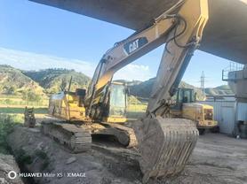 Buy Caterpillar 323 Used Excavator / 3 Buy Caterpillar 323 Used Excavator / 3