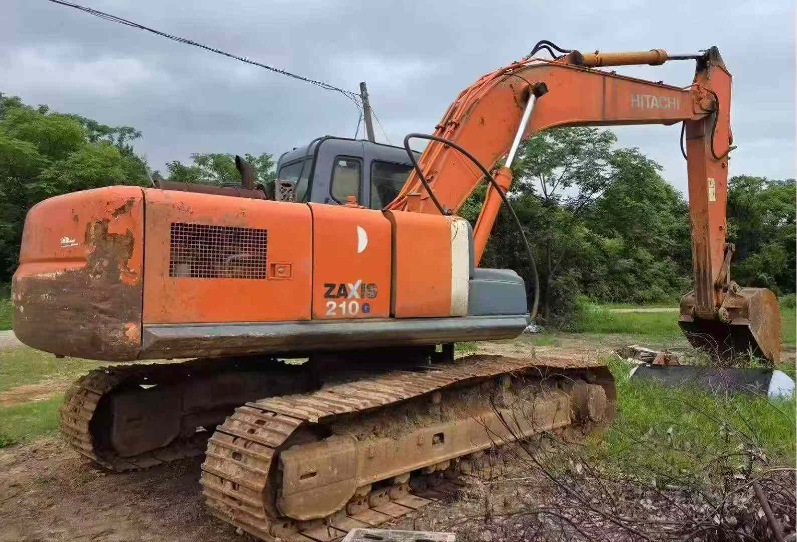 Buy Hitachi EX210-5 Used Excavator / 4
