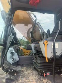 Buy Sany SY205C Used Excavator / 9 Buy Sany SY205C Used Excavator / 9