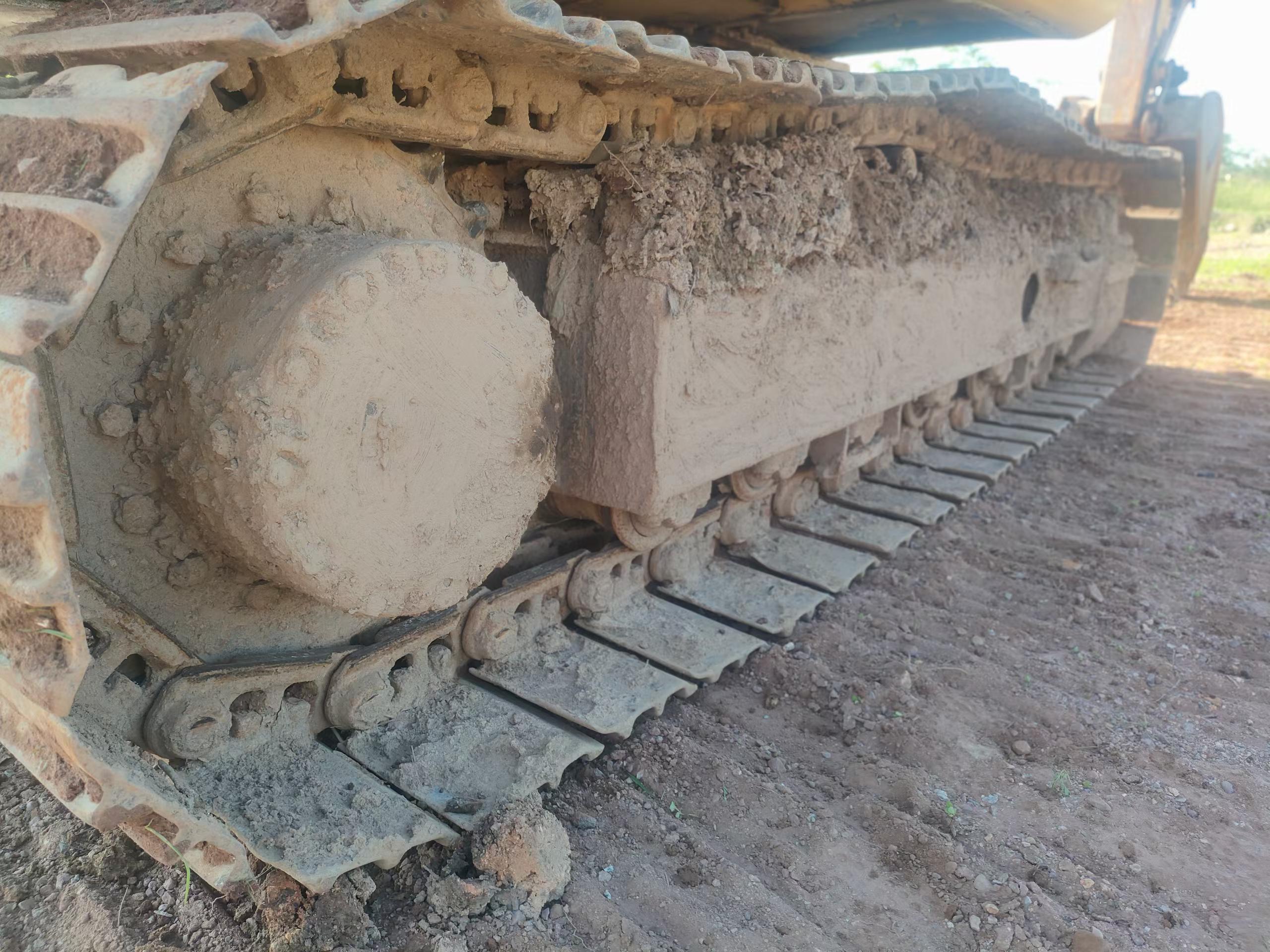 Buy Komatsu PC130-7 Used Excavator / 9