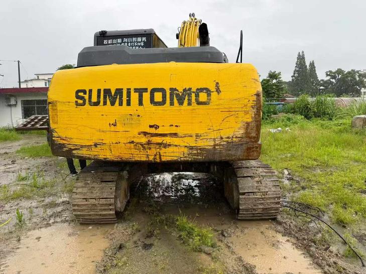 Buy Sumitomo SH130-6 Used Excavator / 1