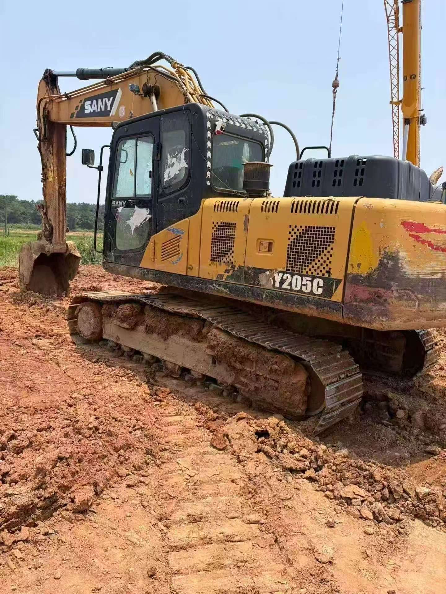 Buy Sany SY195C Used Excavator / 2 Buy Sany SY195C Used Excavator / 2