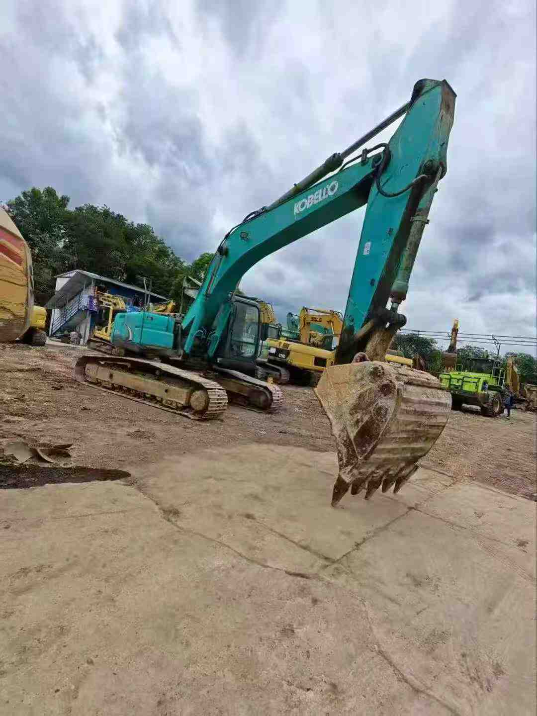 Buy Kobelco SK260 Used Excavator / 7 Buy Kobelco SK260 Used Excavator / 7