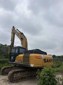 Buy Sany SY245H Used Excavator / 2 Buy Sany SY245H Used Excavator / 2