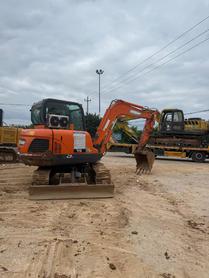 Buy Doosan DX60 Used Excavator / 3 Buy Doosan DX60 Used Excavator / 3