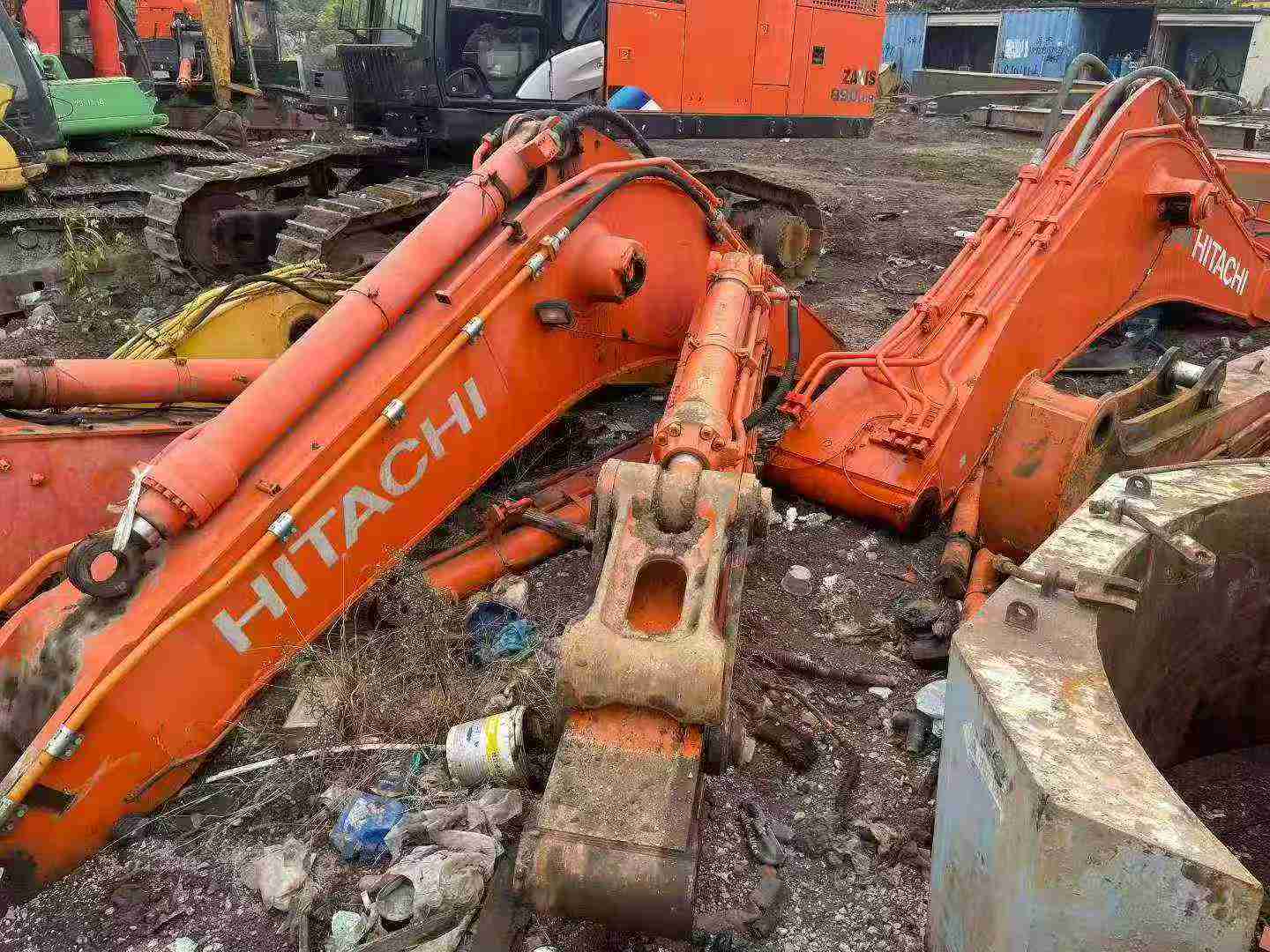 Buy Hitachi ZX690LCH-5A Used Excavator / 5