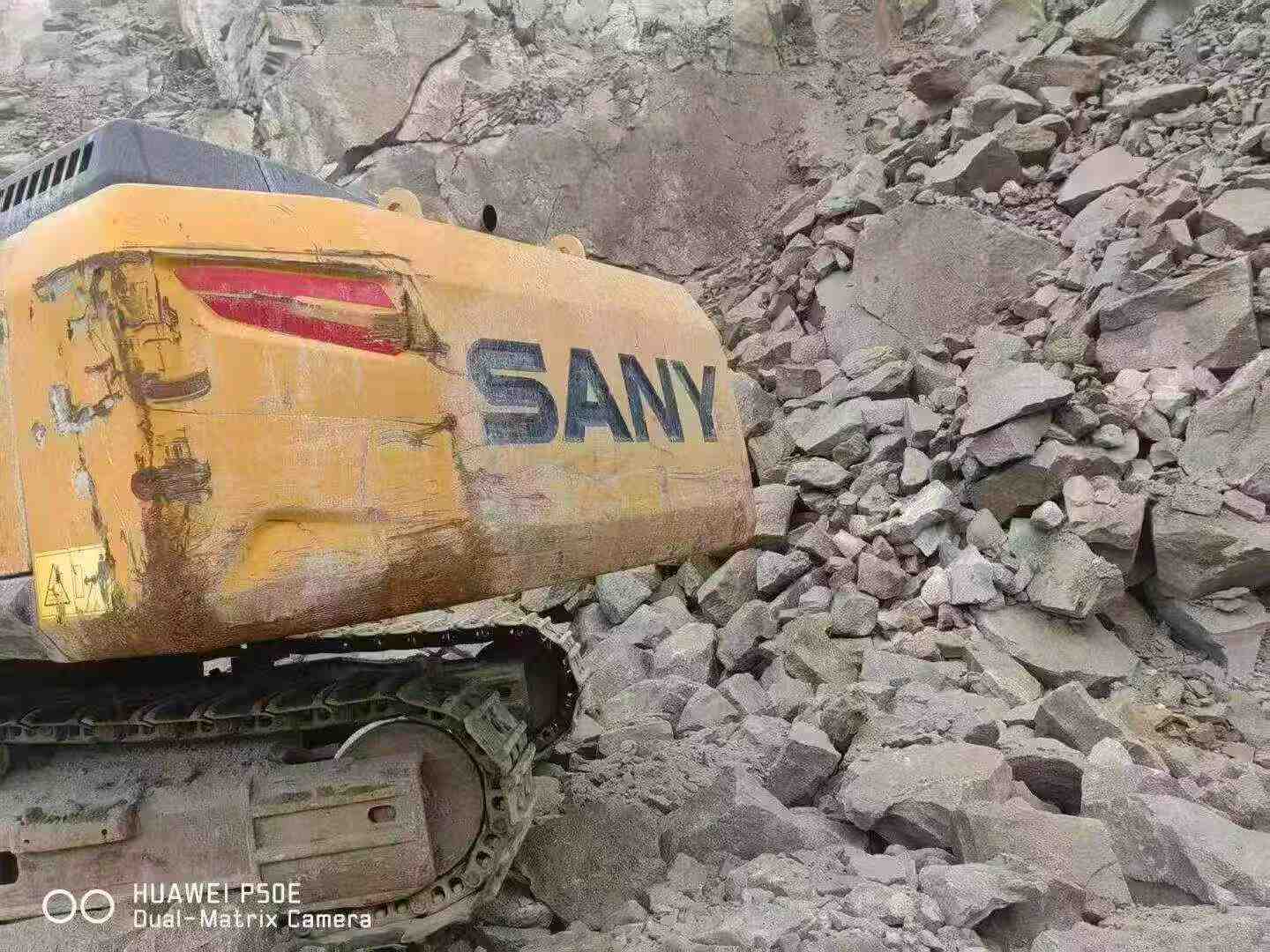 Buy Sany SY375H Used Excavator / 2