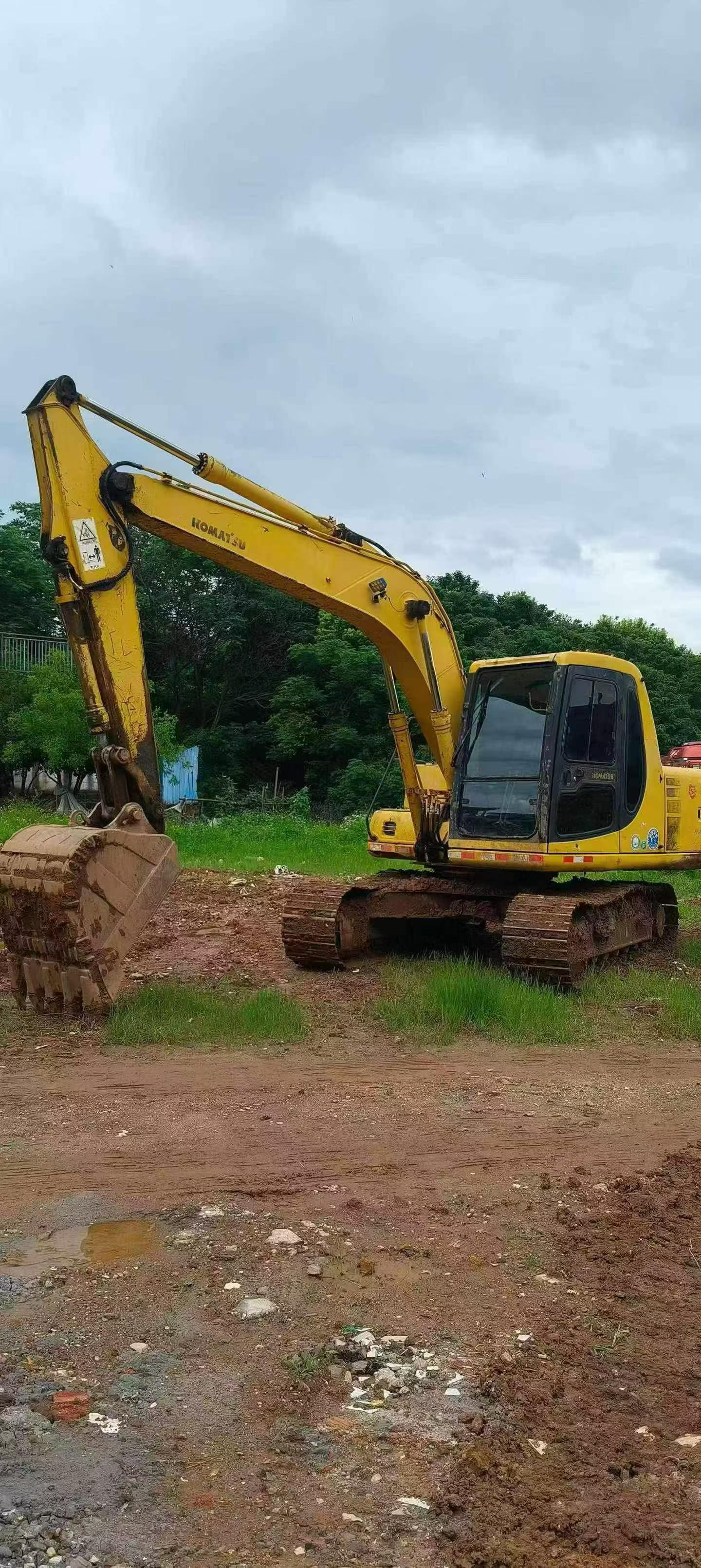 Buy Komatsu PC120 Used Excavator / 4
