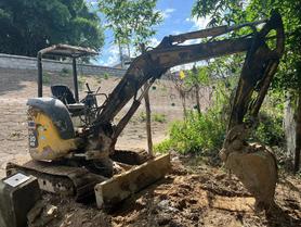 Buy Komatsu PC30-1 Used Excavator / 3 Buy Komatsu PC30-1 Used Excavator / 3