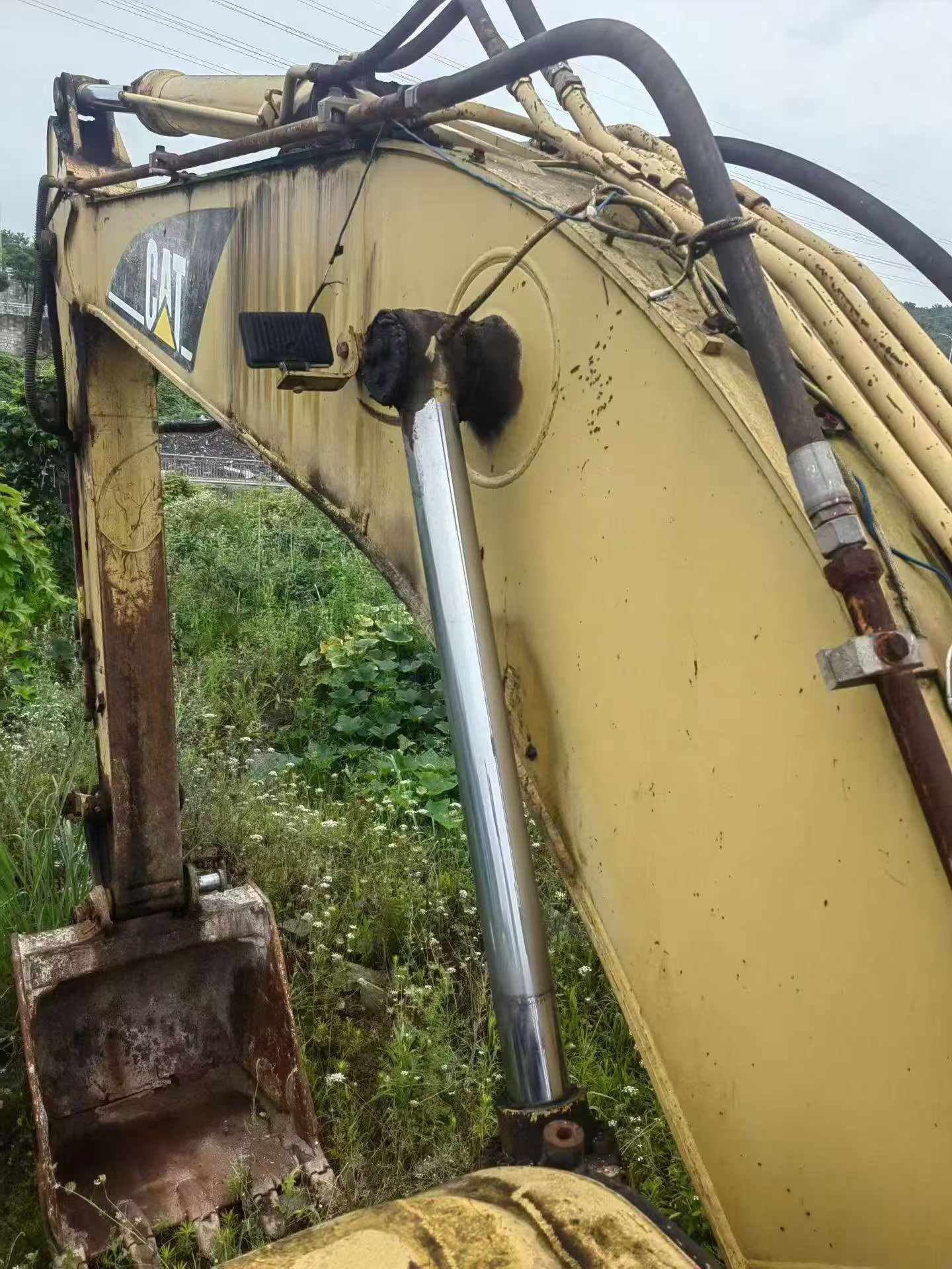 Buy Caterpillar 320C Used Excavator / 7